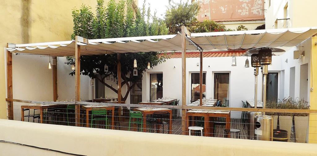 Bed & Breakfast Santa Bica Eat Drink&sleep Lissabon